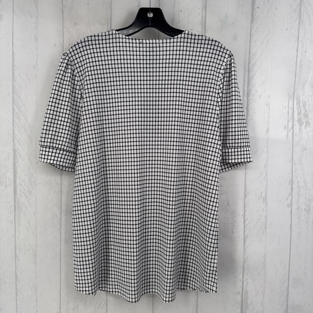 R59 L checkered v-neck s/s top