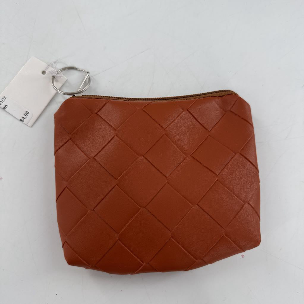 faux leather woven pouch-cognac