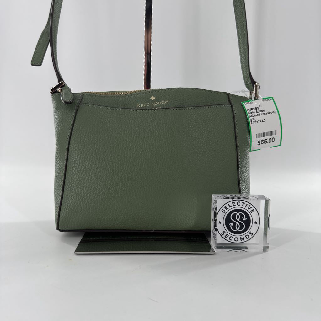 pebbled crossbody w/ slip pocket