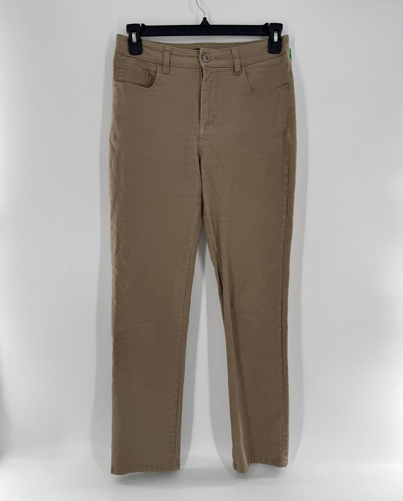 10 classic fit jeans