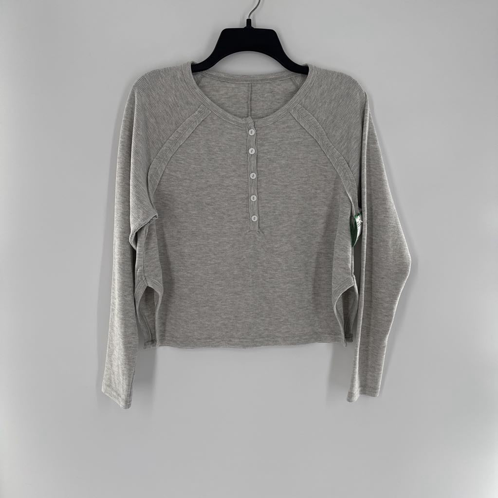 S l/s half button crop top