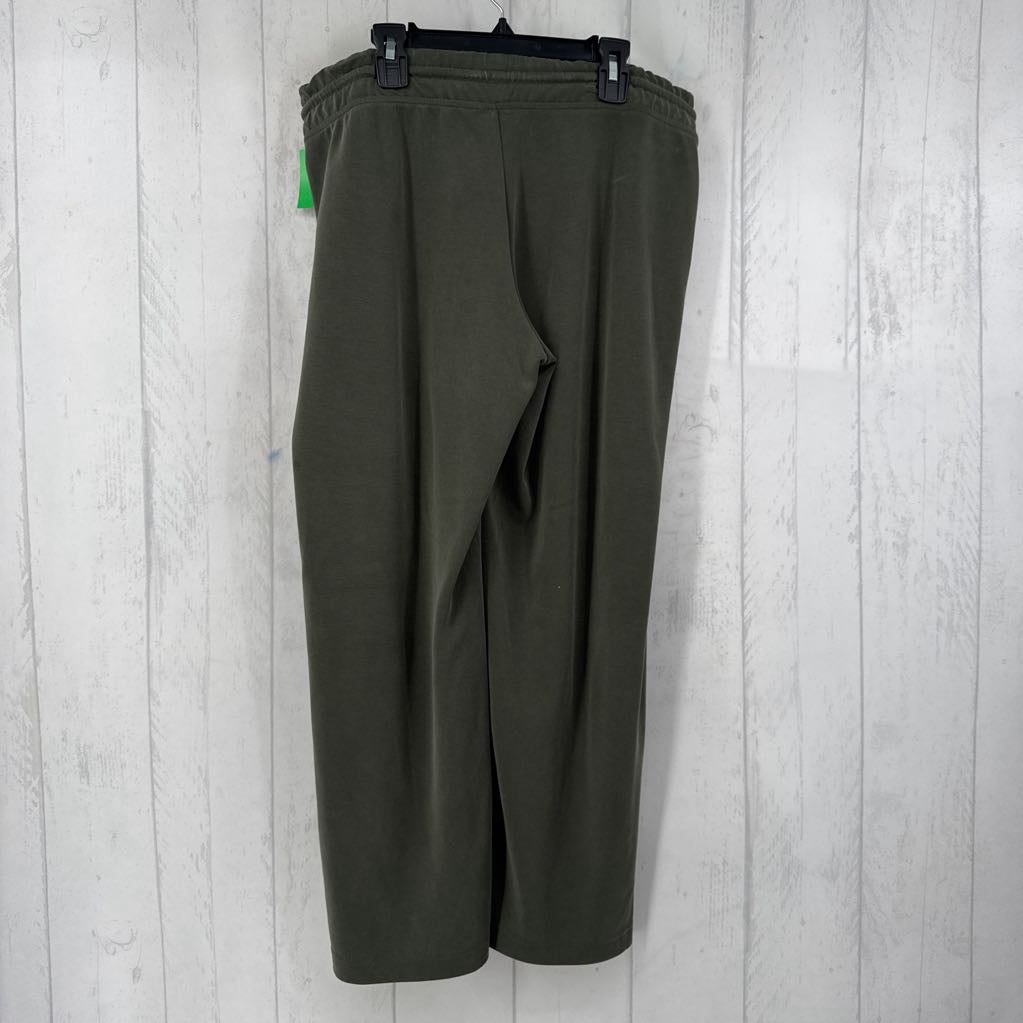 M wide leg pants