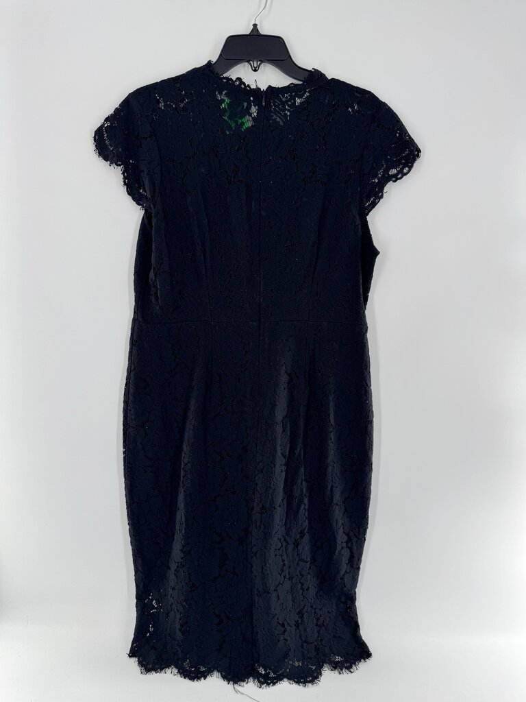 XL s/s crochet lace dress