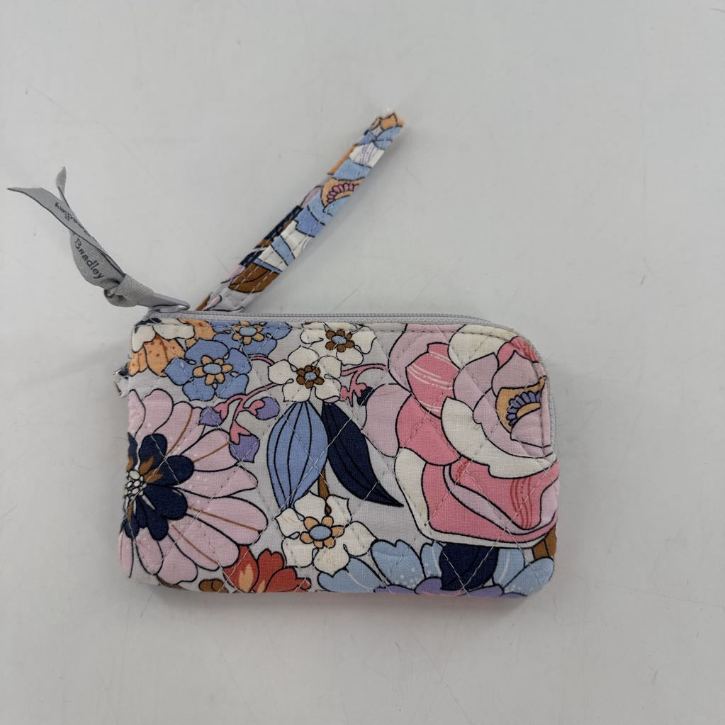flo print quilted wallet/wristlet