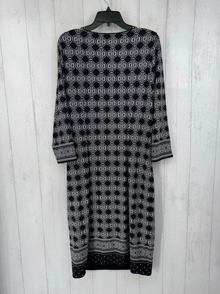 XL l/s medallion print dress