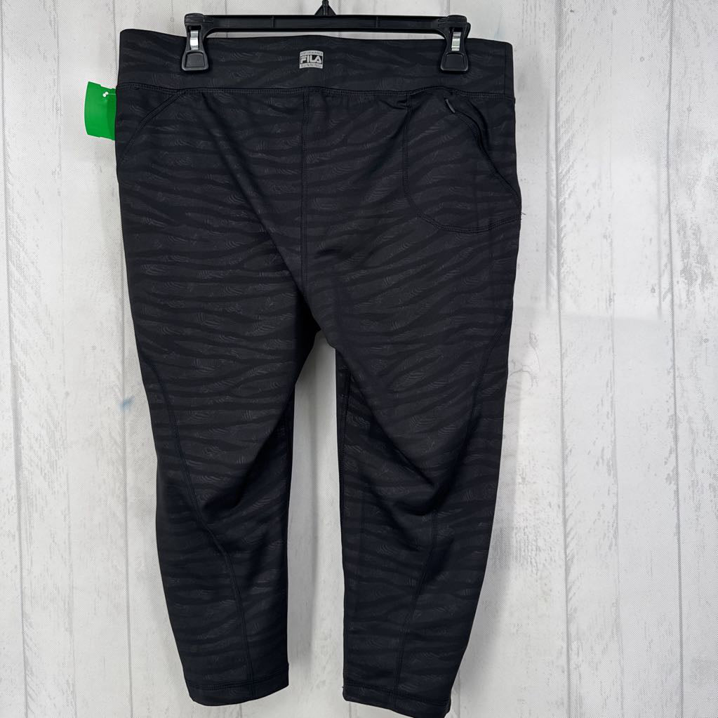 L printed crop leggings