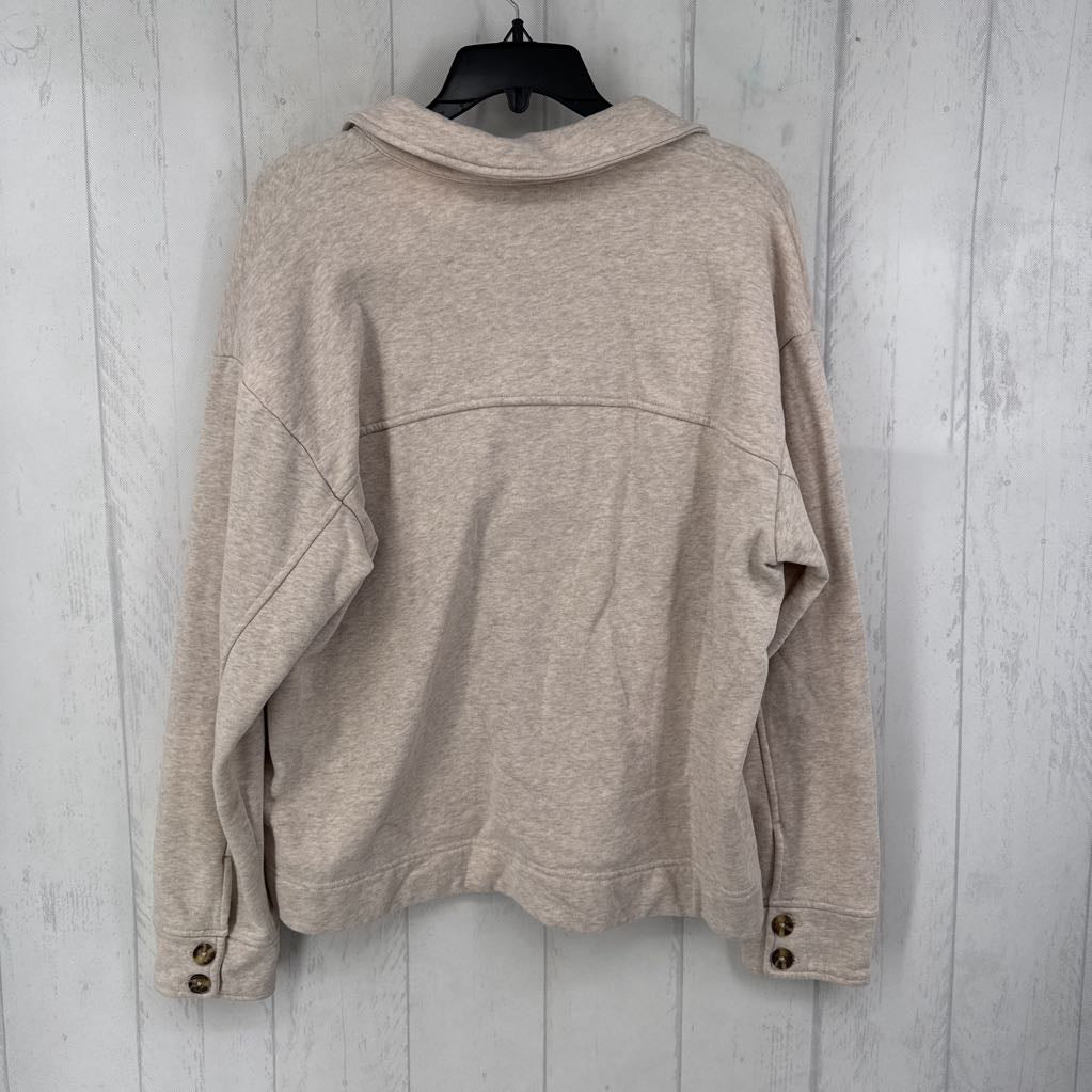 M v-neck w/ collar sweatshirt