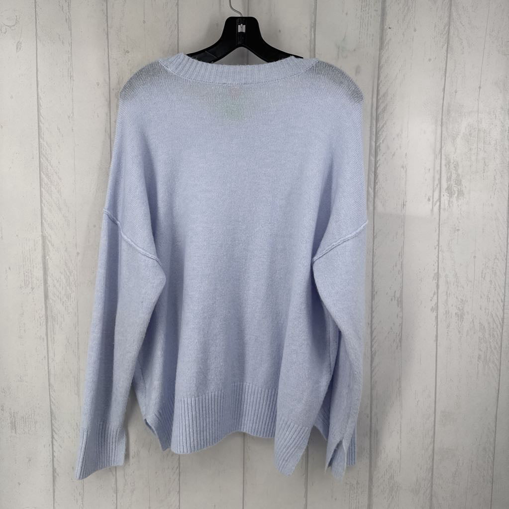 M drop shoulder crewneck sweater