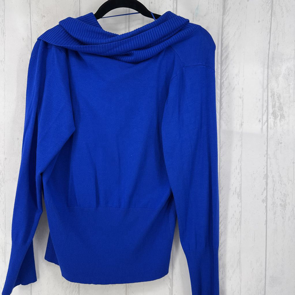 R40 XL cowl-neck sweater