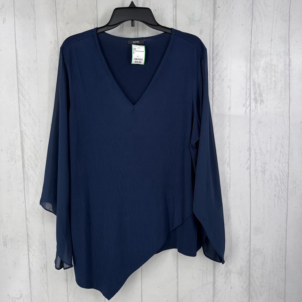 XL v-neck textured sheer slv tunic