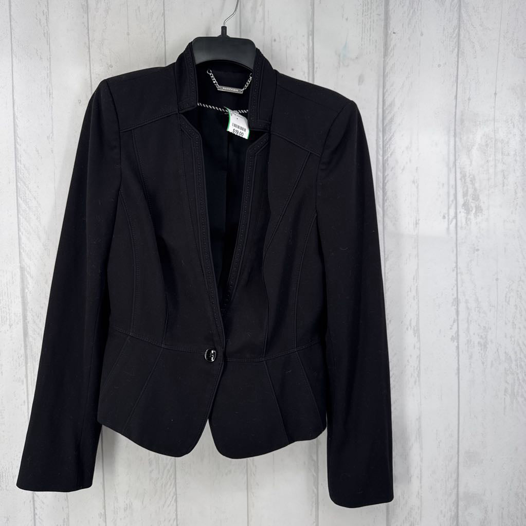 10 singe button embelished blazer