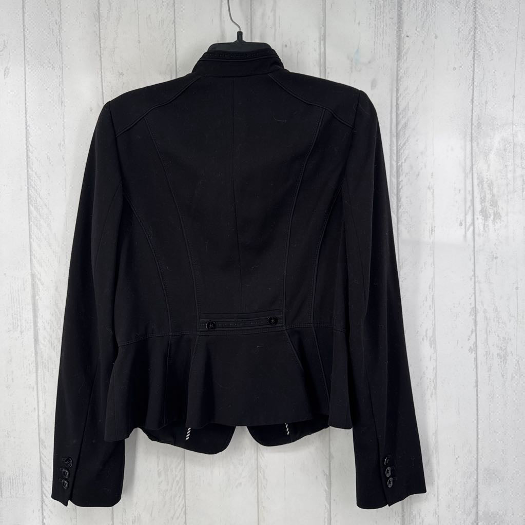 10 singe button embelished blazer