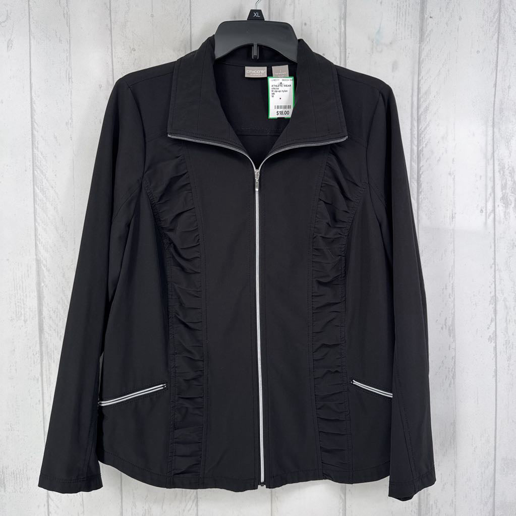 M zip-up nylon jacket