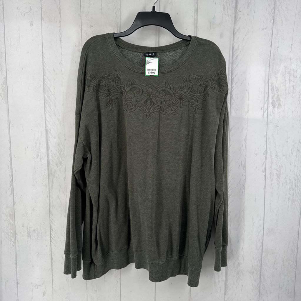 3 l/s skull embroidered sweatshirt