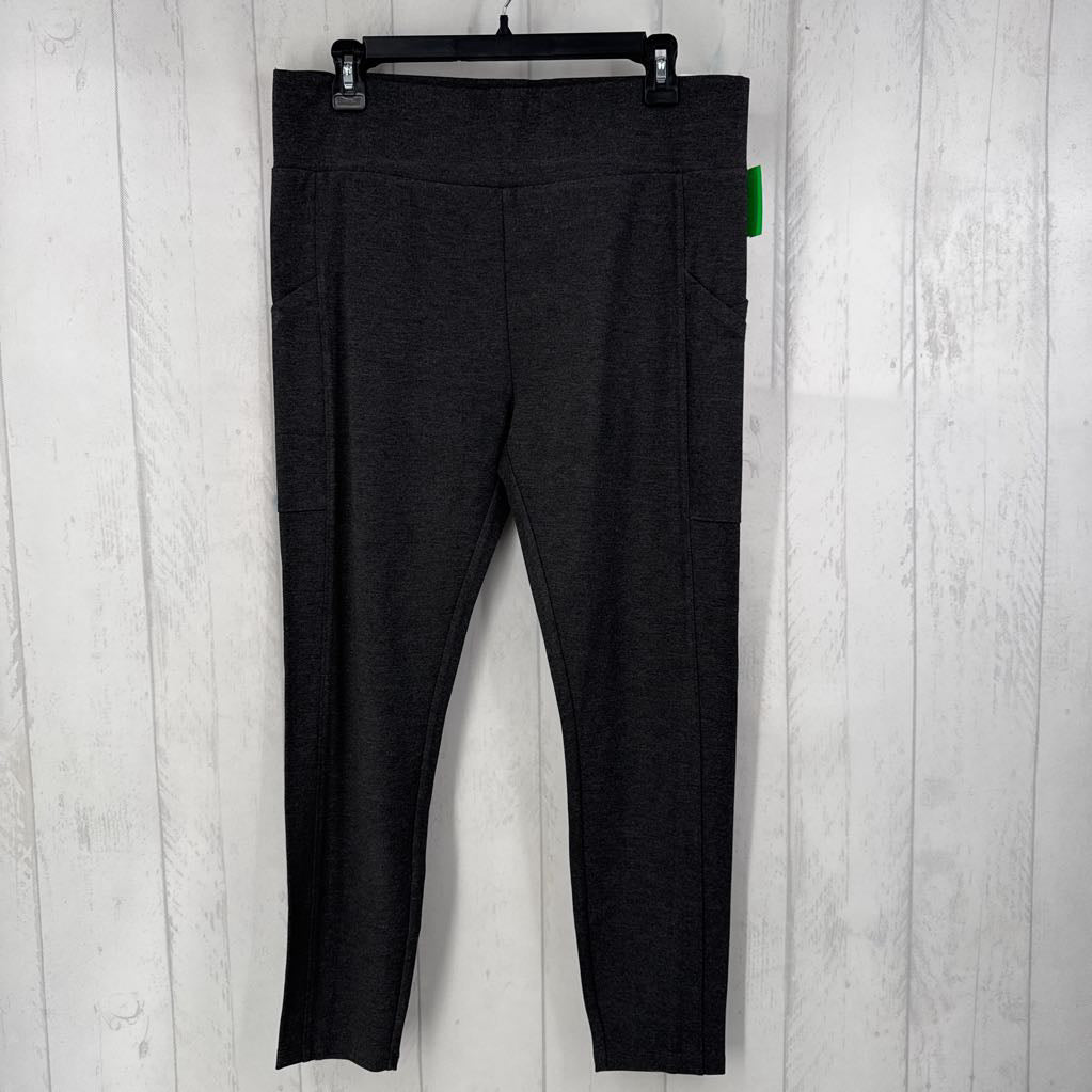 R64 L pocket leggings