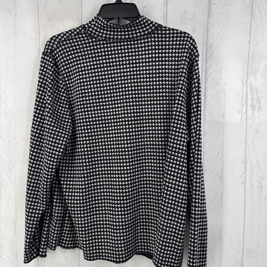 XL houndstooth print l/s top