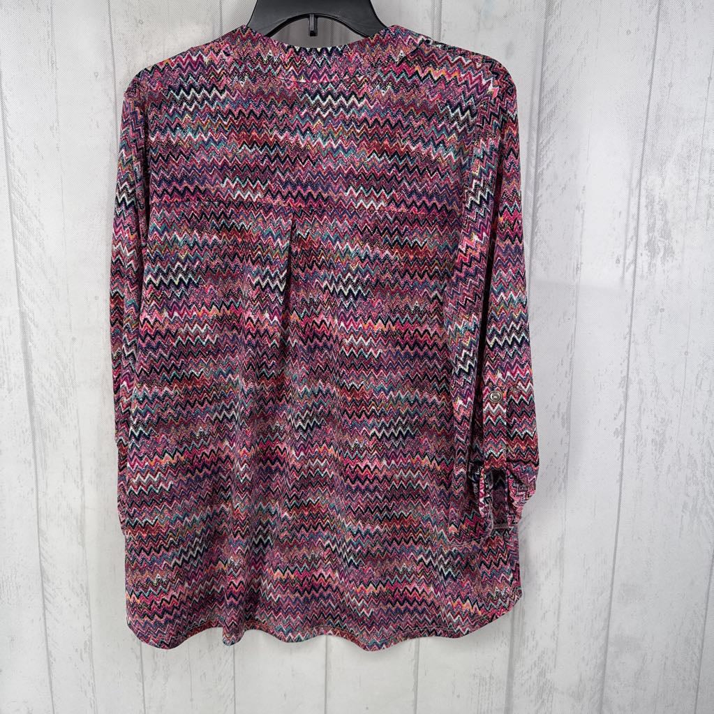 M chevron print v-neck 3/4 slv top