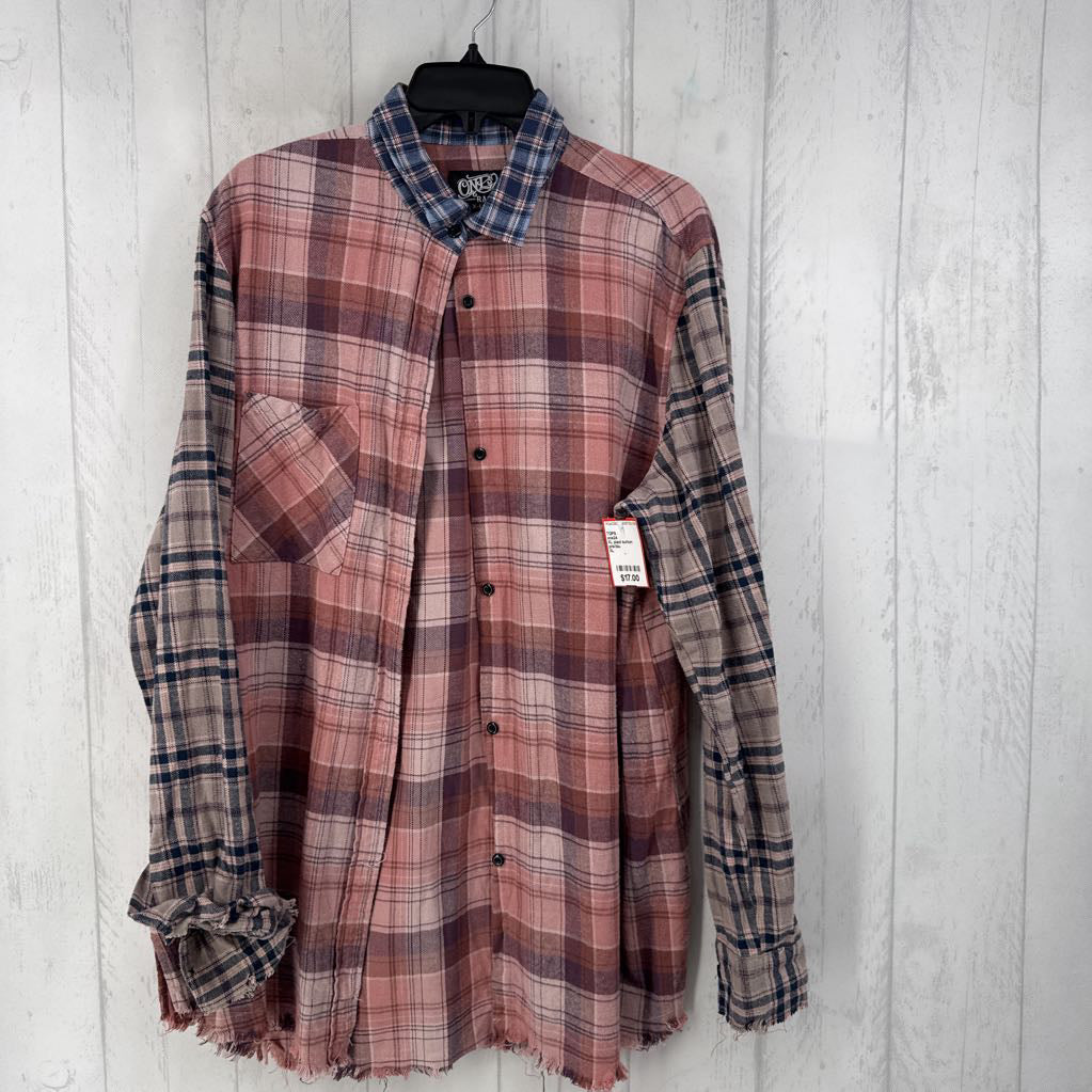 XL plaid button down l/s top