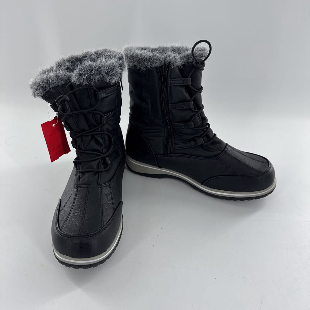 8 faux fur lined waterproof boots