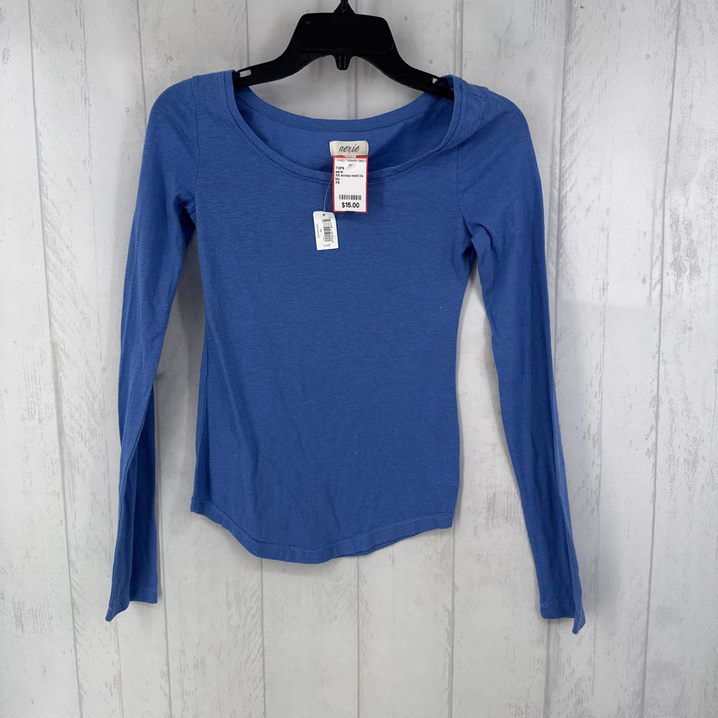 XS scoop neck l/s tee