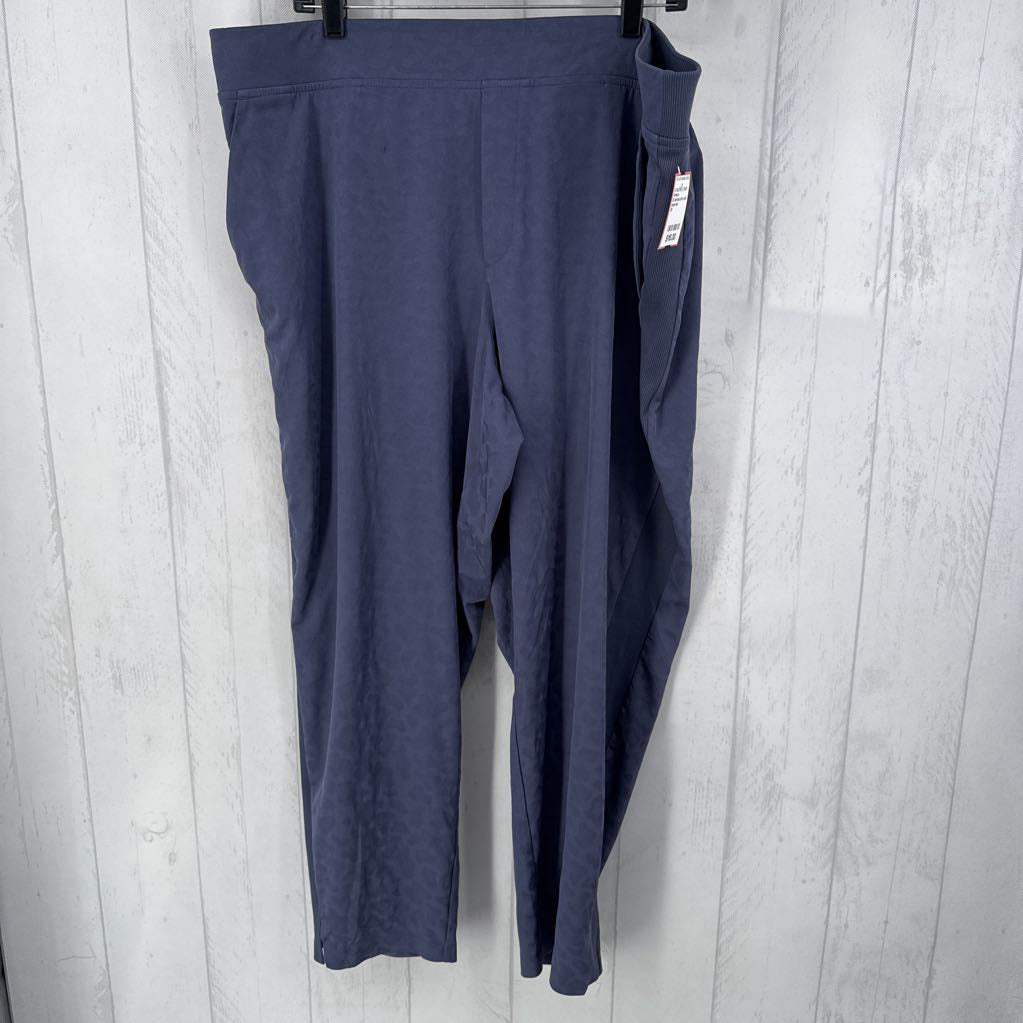 20 animal print pull-on pant