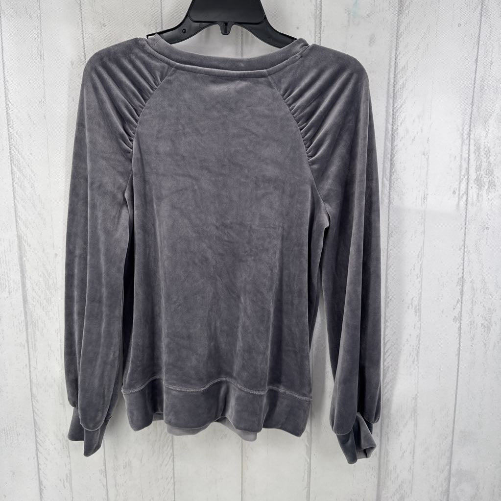 XS velour sweatshirt