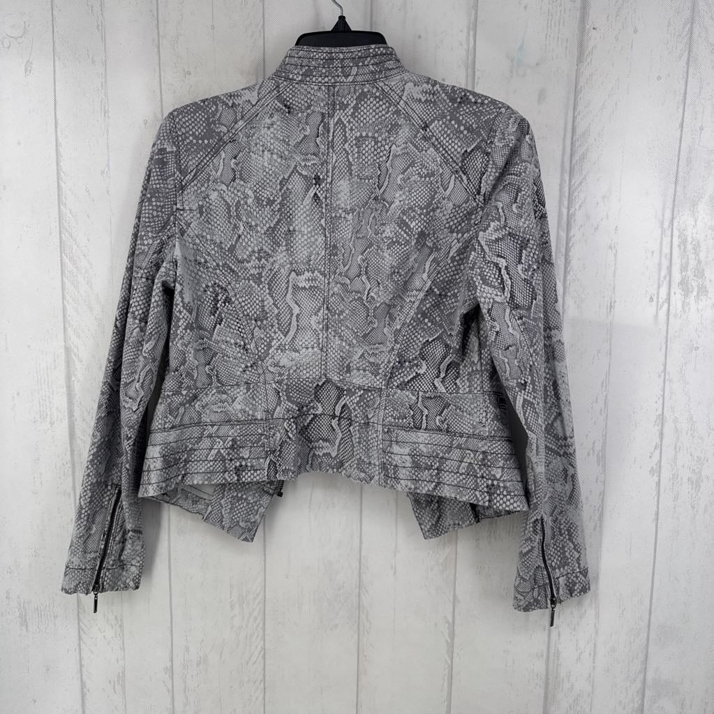 6p snakeprint jacket