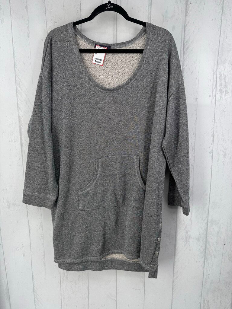 18/20 v-neck shimmery l/s tunic
