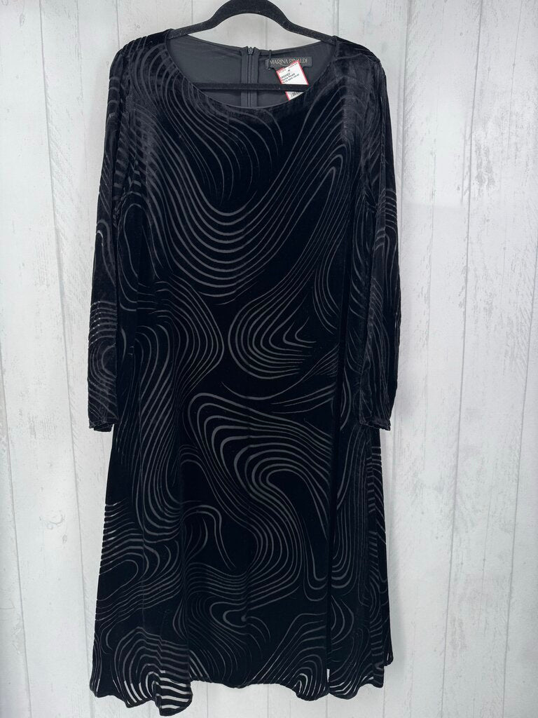 14 l/s semi velvet dress