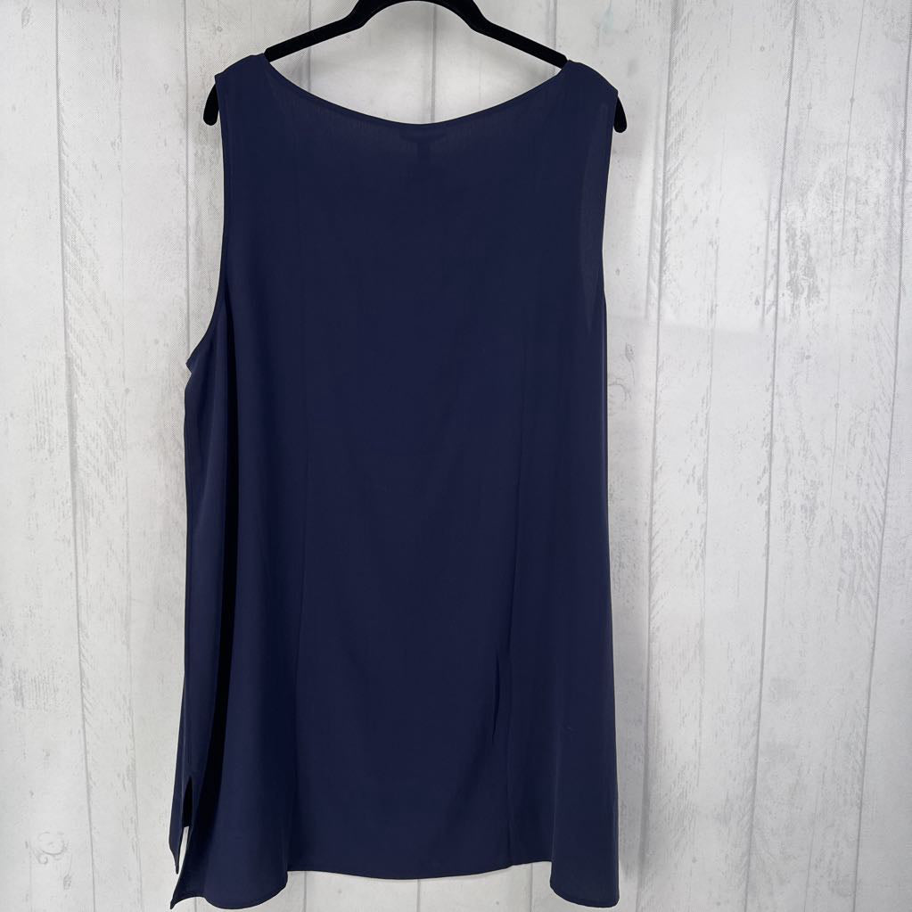 r218 XL scoop neck crepe tank