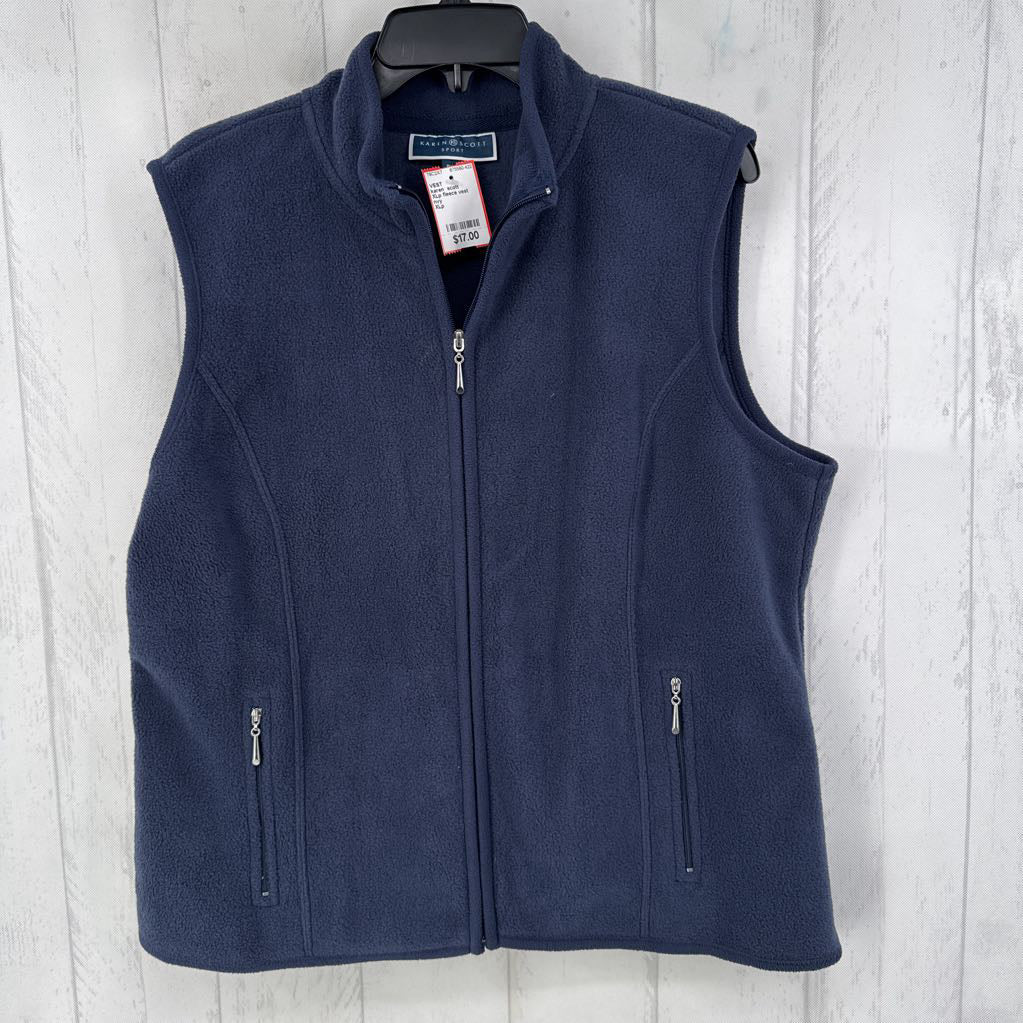 XLp fleece vest