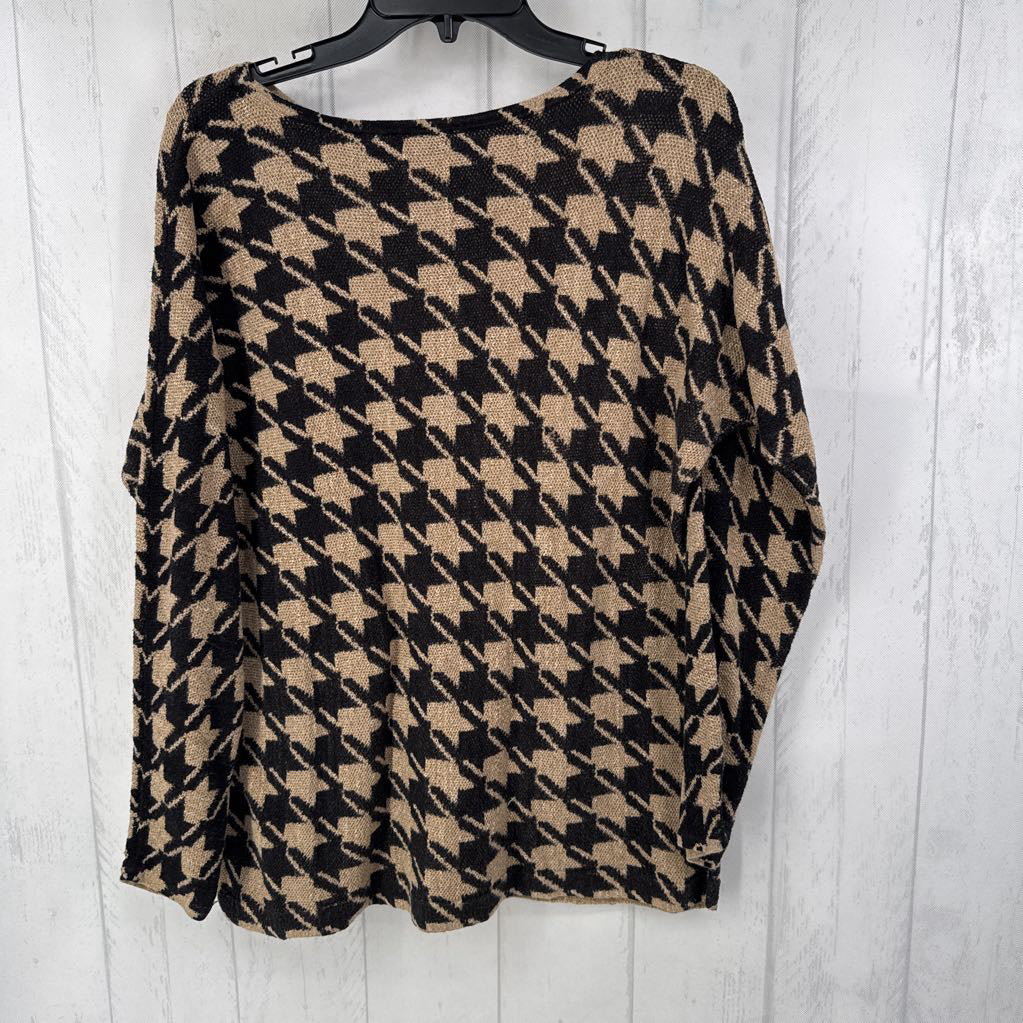 M checkered print dolman slv sweater