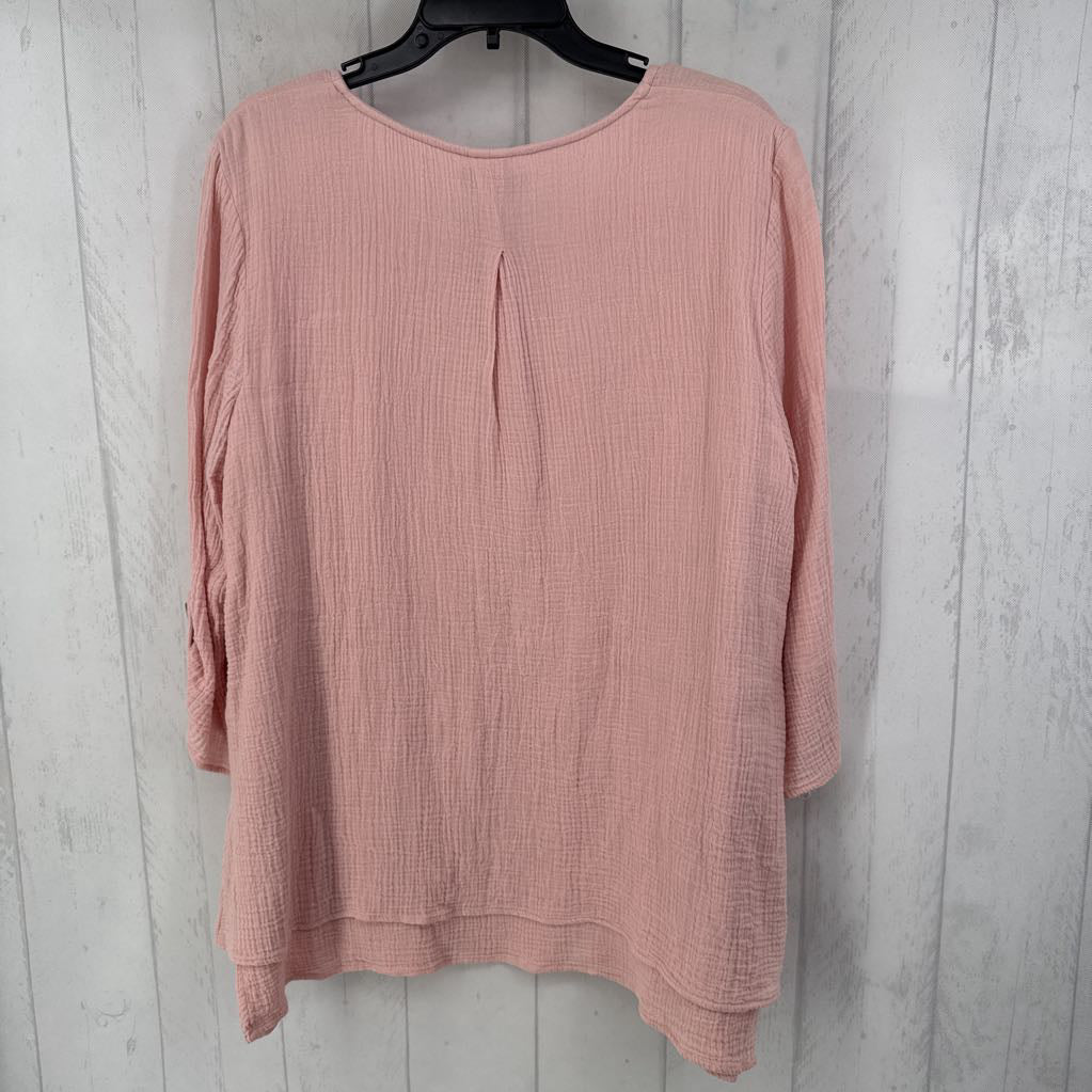 XL gauzy button front 3/4 slv top