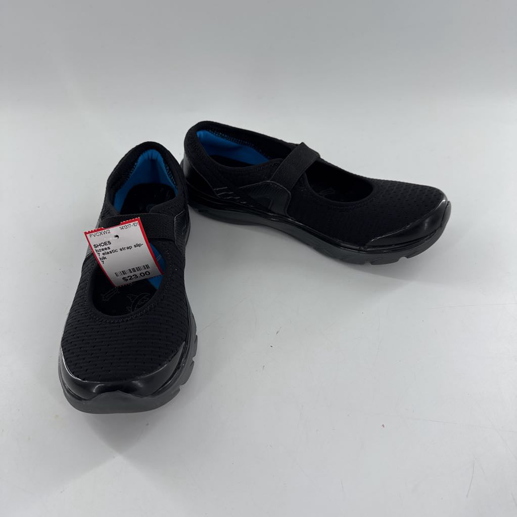 7 elastic strap slip-ons