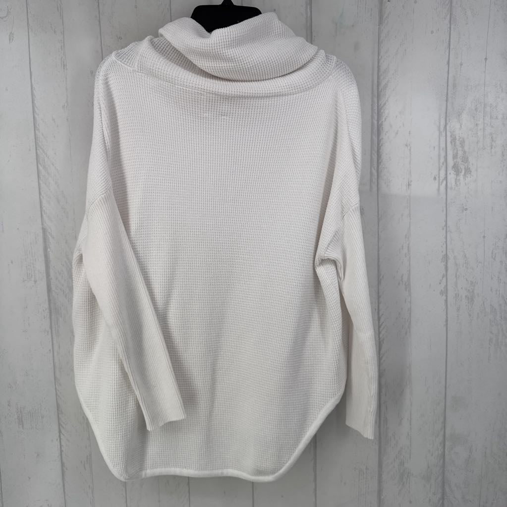 O/S waffle-knit cowl neck l/s top