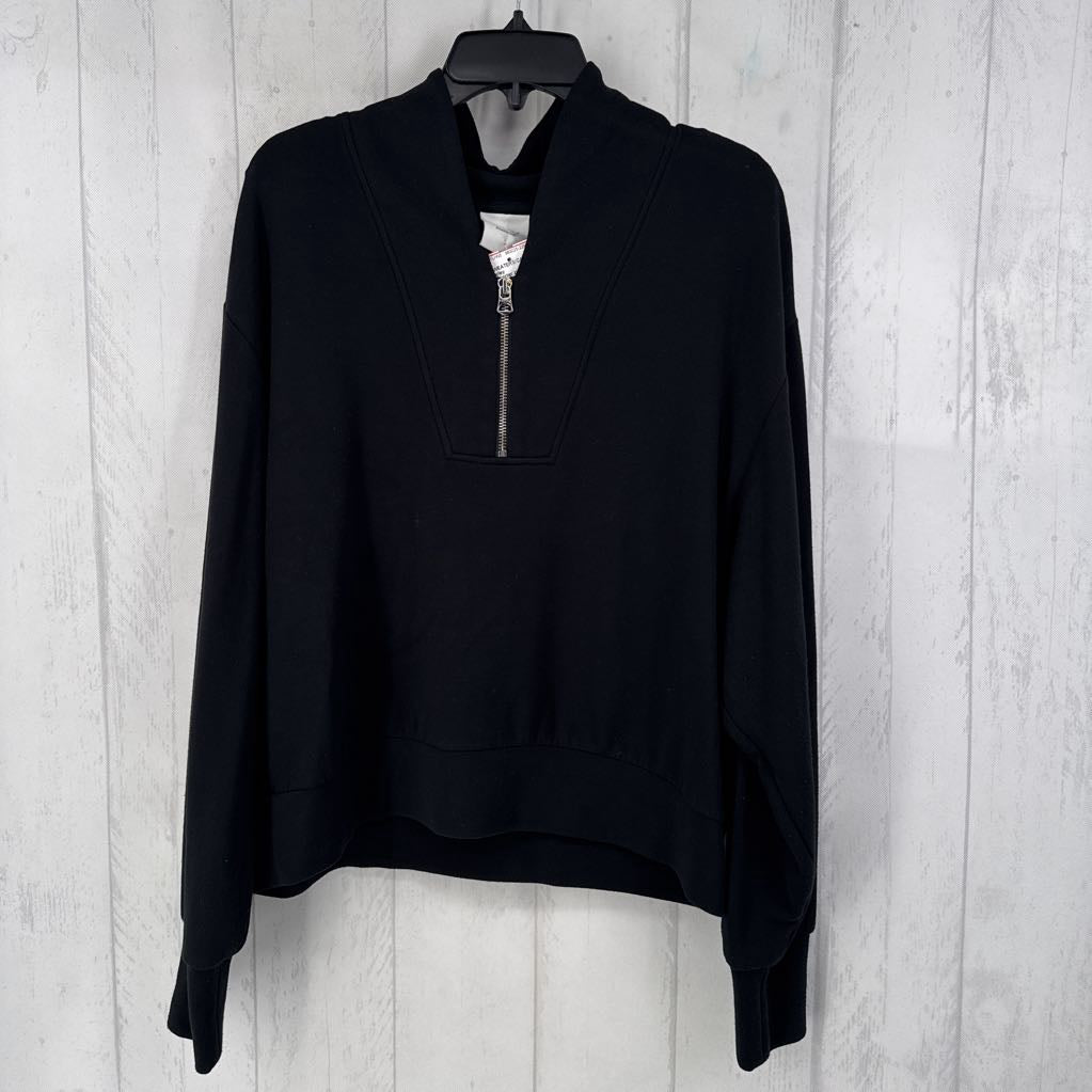 L quarter zip sweatshirt