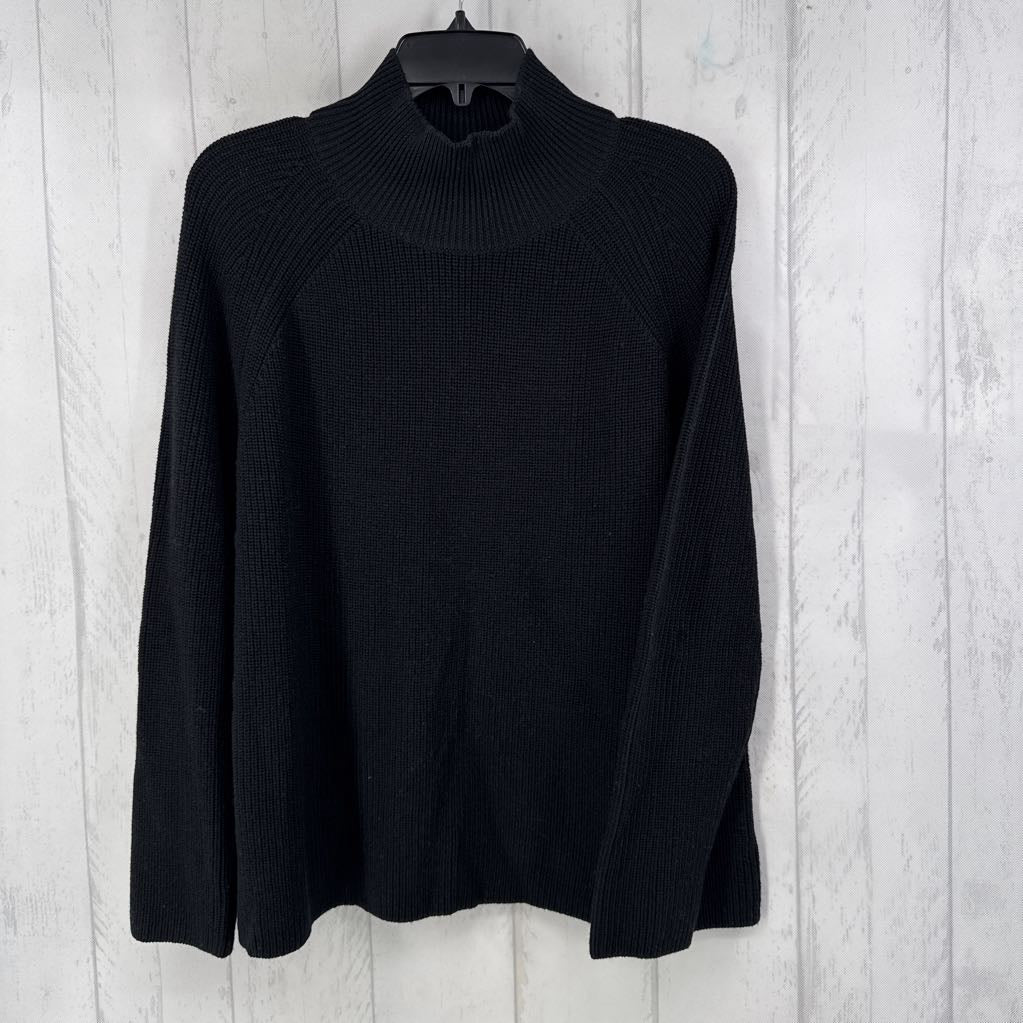 S mock-neck sweater