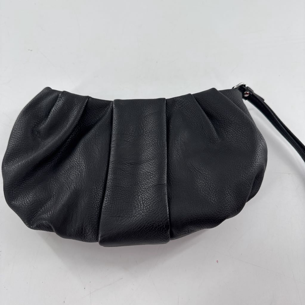 vegan leather wristlet