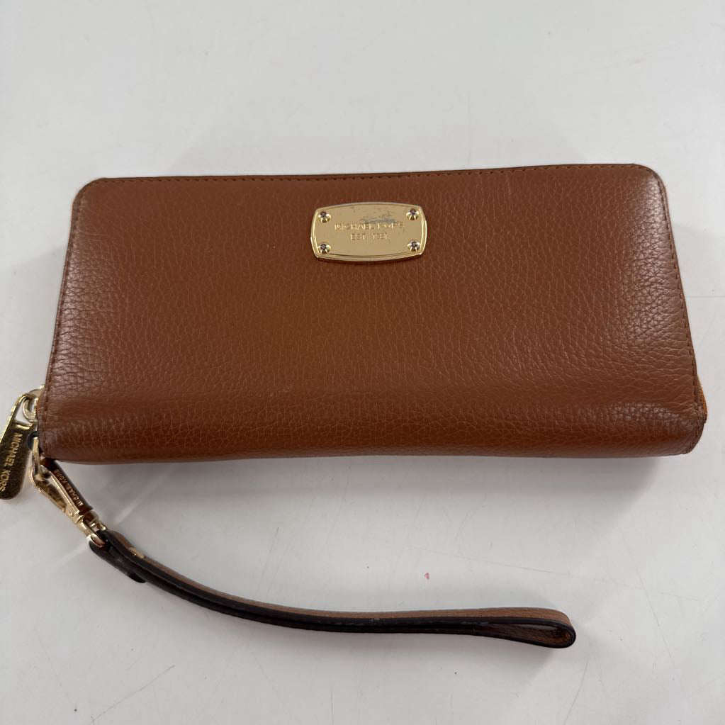 leather zip-around wallet