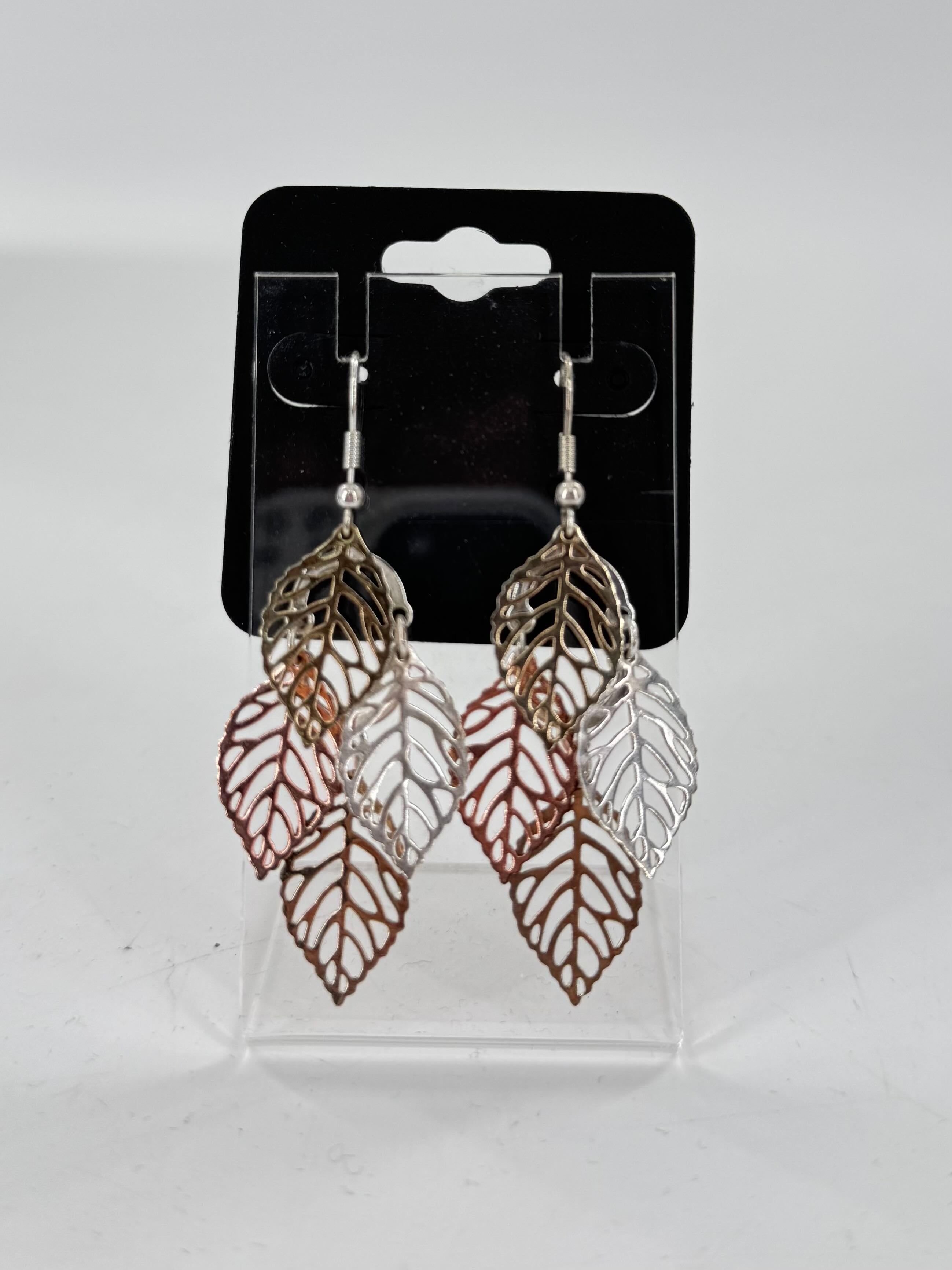 mixed metals leaf necklace & earrings
