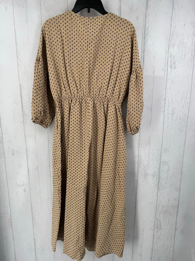 M flo print hi-waisted v-neck dress