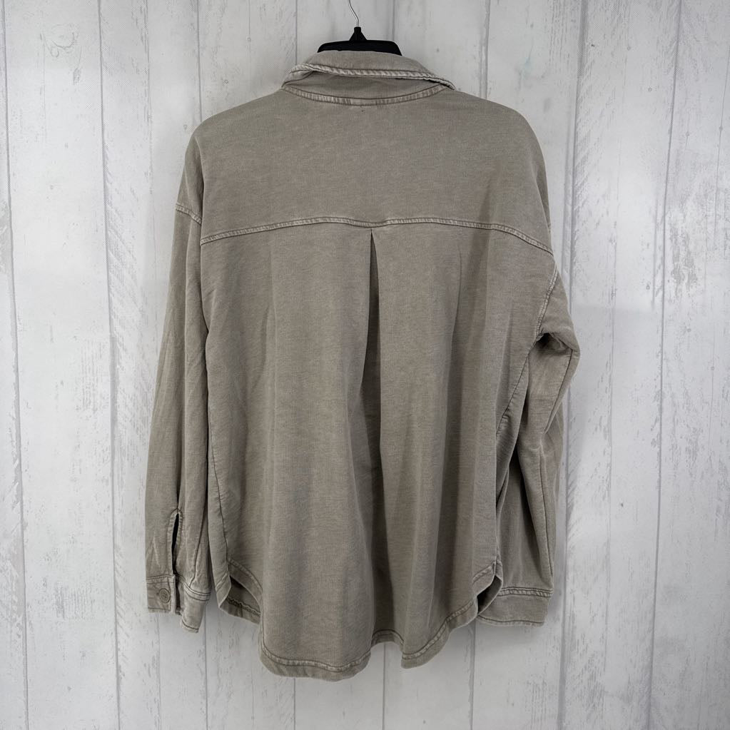 M button down l/s top