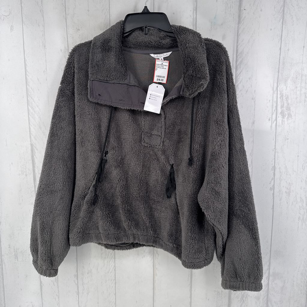 M sherpa pullover