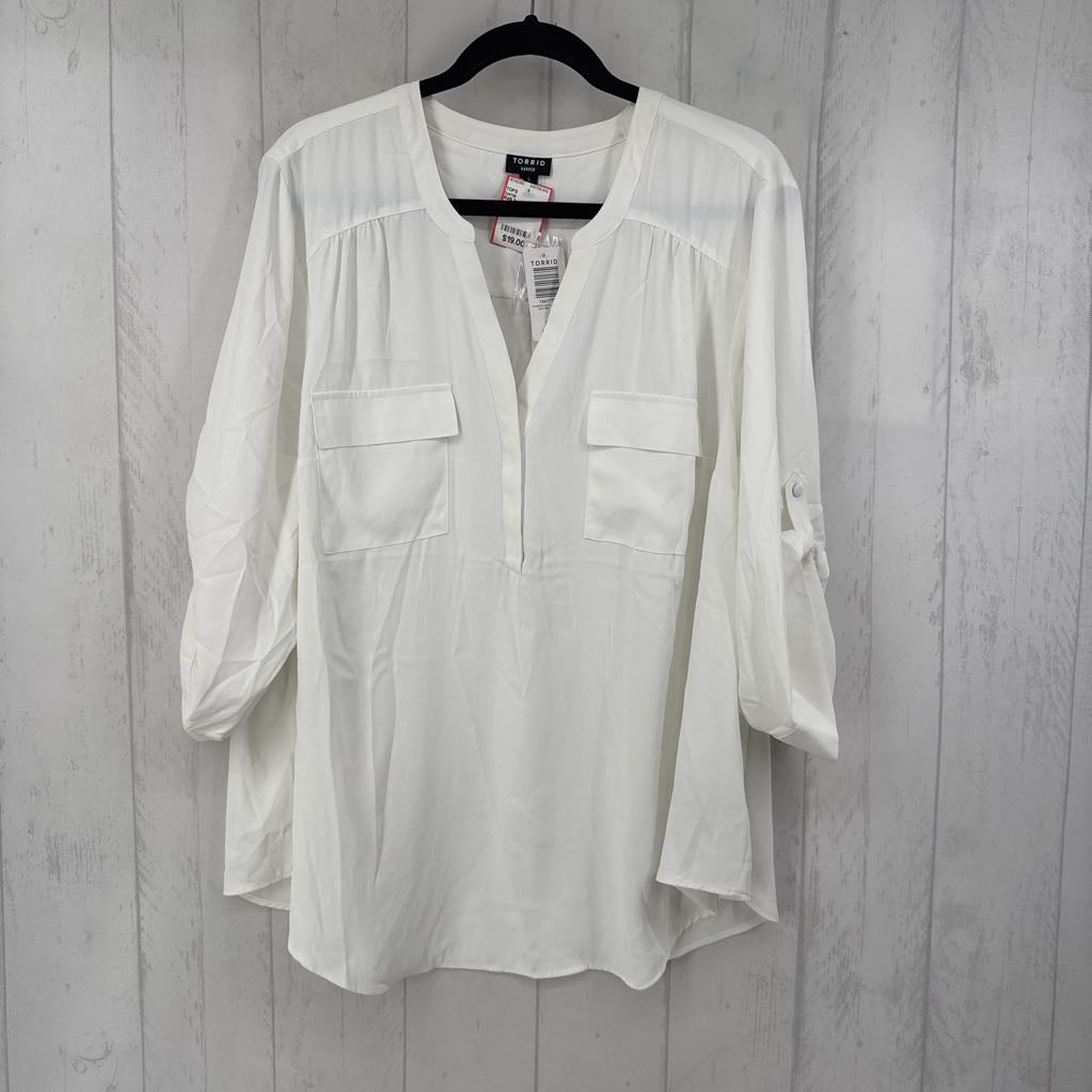 R49 3x 3/4 slv half button shirt