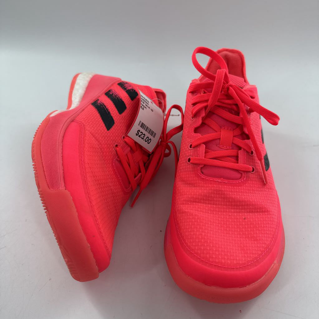 6.5 lace up sneakers