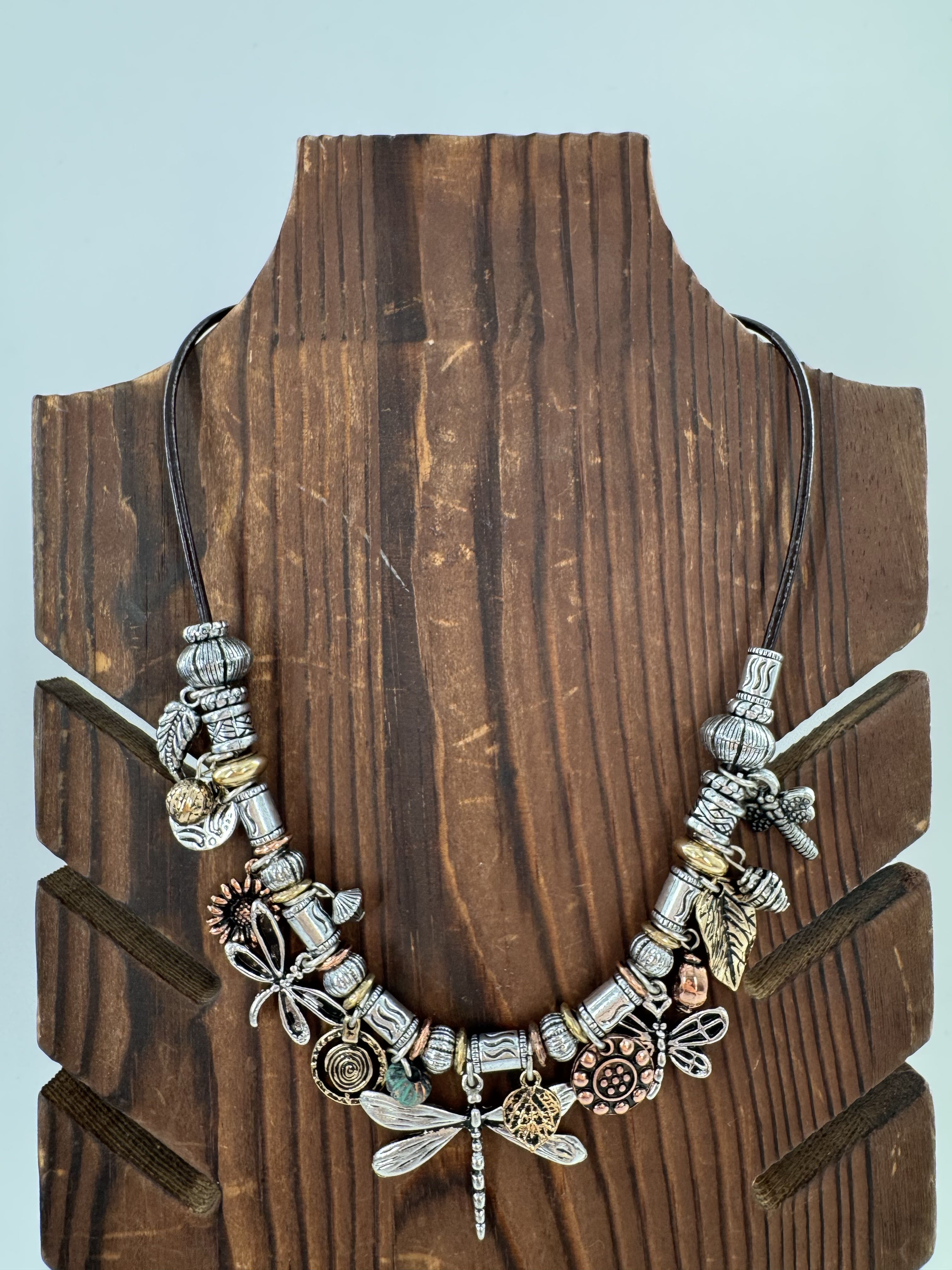 10" dragonfly beaded necklace & earring set