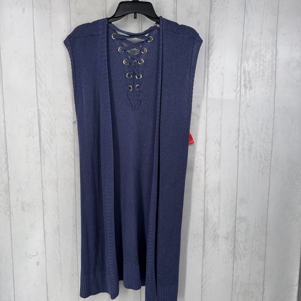 O/S lace-up back sweater vest