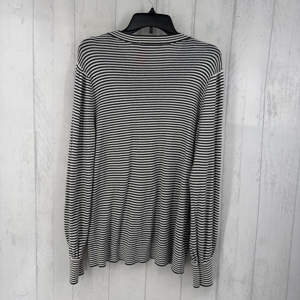 XL striped l/s top