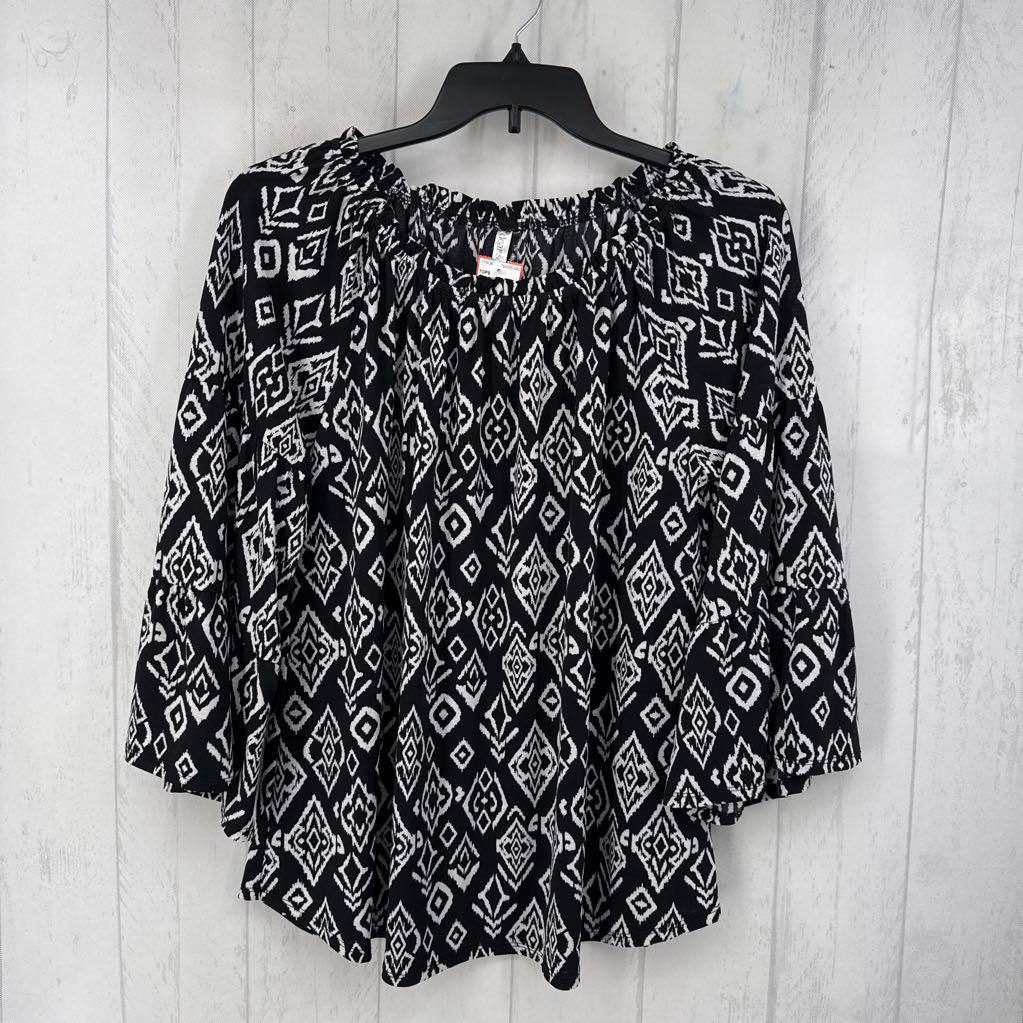 L printed flare slv top