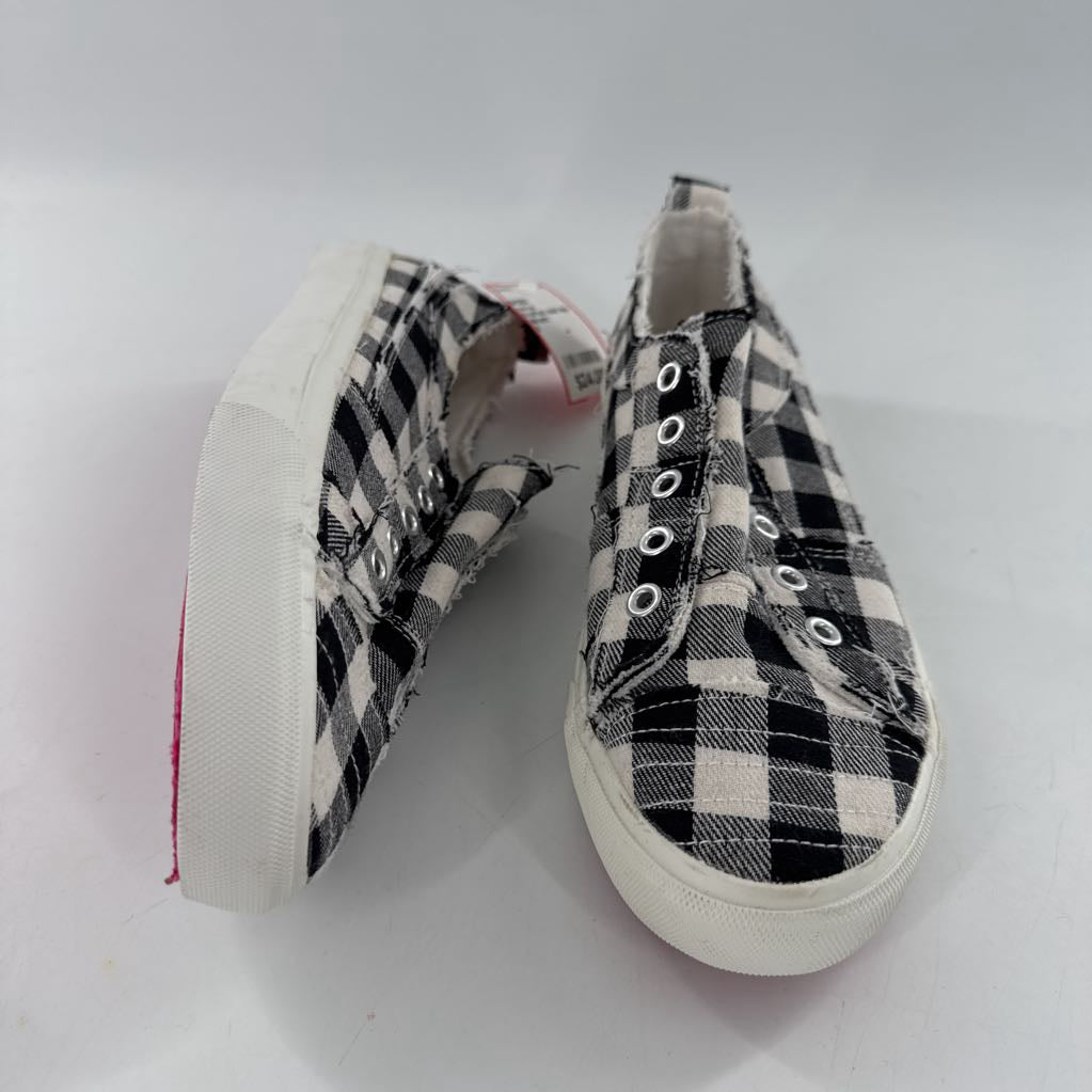 8 buffalo plaid slip-on sneaker